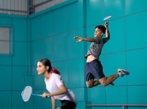 كرات الريشة الفاخرة من ريش الدجاجة الحقيقية من أيكونيكال، عدد 10، باللون الأبيض in Kuwait