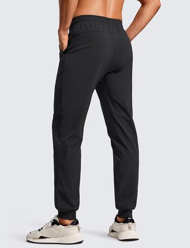 بنطلون رياضي للركض للرجال من CRZ YOGA مقاس 29 بوصة/31 بوصة خفيف الوزن مقاوم للماء للتمرين في الهواء الطلق مع جيوب بسحاب in Kuwait