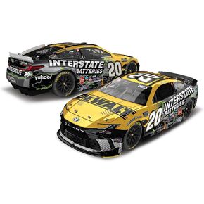 ليونيل ريسينغ كريستوفر بيل 2024 بطاريات ديوالت بين الولايات رقم 20 مبارزة #2 سباق فوز ARC 1:24 مقياس دييكاست سيارة in Kuwait