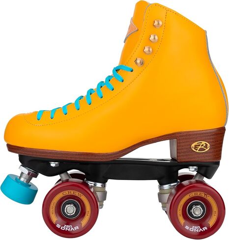 Riedell Crew Roller Skates - تزلج رباعي الأسطوانة في الهواء الطلق in Kuwait