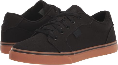 حذاء تزلج شبابي من DC Boy in Kuwait