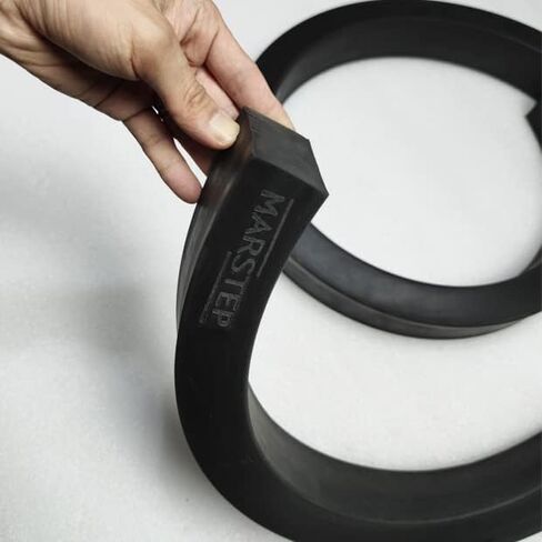 حاجز مانع للتسرب جديد، حاجز سائل مطاطي صلب أثقل، حاجز مانع للباب بعرض 2.4 بوصة × ارتفاع 1.6 بوصة، شريط مطاطي عالي التحمل مقاوم للزيت ومقاوم للتمزق، إمداد للتحكم في الانسكاب in Kuwait