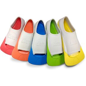 Flow Premium Rubber Short Blade Fins for Swim and Lap Training - Youth Sizes for Kids, Young Men, and Women