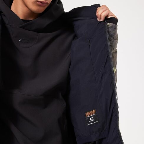 Oakley Men's Team Collection Rykkinn Jacket in Saudi Arabia