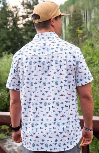 Performance Button Up - Retro Duck Camo in Saudi Arabia