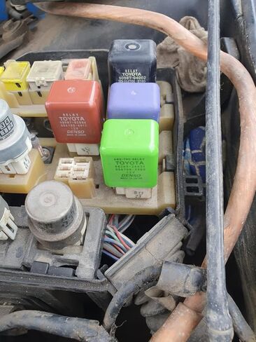 90987-02006 056700-6912 مرحل المصباح 12 فولت 4 دبوس مرحل متعدد الأغراض مناسب لتويوتا لكزس كورولا RAV4 كامري هايلاندر in Kuwait