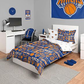 FOCO New York Knicks NBA Team Color Bed in a Bag Comforter Bedding 5 Piece Set - Twin