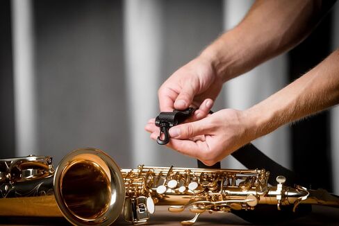 Saxophone Neck Strap. Artificial Leather Soft Padded Sax Strap. Adjustable Length & Comfortable for Alto Tenor Soprano Sax in Kuwait
