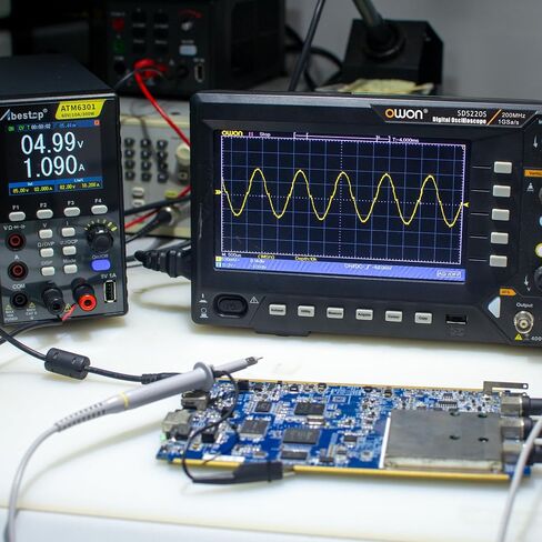 SDS220S OWON Oscilloscope 200MHz Bandwidth 2+1 Channel 3 in 1 Functions with 25MHz Waveform Generator Digital Multimeter 7" LCD Display 1GS/s Sample Rate in Kuwait