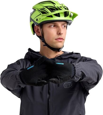 تروي لي يصمم قفاز Swelter Plus in Kuwait