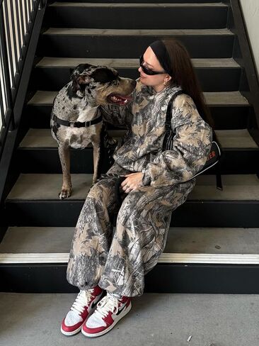 YKR Camo Sweatsuits for Women 2 Piece Outfit Camo Maple Leaf Hoodie Printed Fleece Sweatpants Lounge Sets in Saudi Arabia