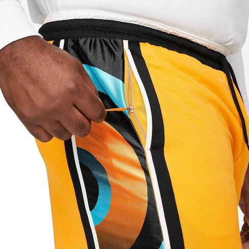 Nike Dri-FIT DNA+ Men's Basketball Shorts in Saudi Arabia