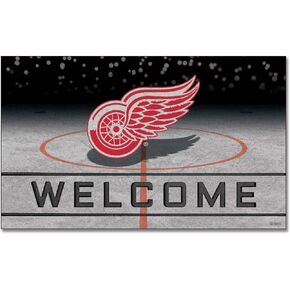 FANMATS 21271 Detroit Red Wings Crumb Rubber Outdoor Door Mat - 18in. x 30in.