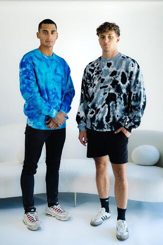 Colortone Fleece Crewneck for Men and Women in Saudi Arabia