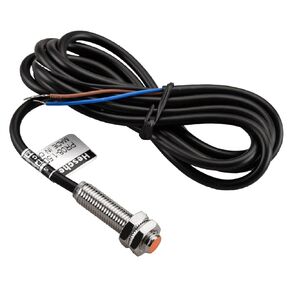 M8 مستشعر القرب الاستقرائي التبديل PR08-1.5DC أسطواني نوع الكاشف 1.5 مللي متر DC12-24V 2-سلك NC (مغلق عادة) CE