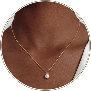 Pearl Necklace for Women Dainty Gold Plated Pearl Layered Choker Set Necklace for Women as Daisy Flower Trendy Necklace Cute Pearl Stack Non Tarnish Simple Jewelry Gifts for Women