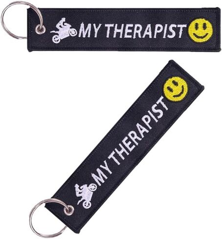 سلسلة مفاتيح مطرزة على شكل شخصية 2 قطعة in Kuwait