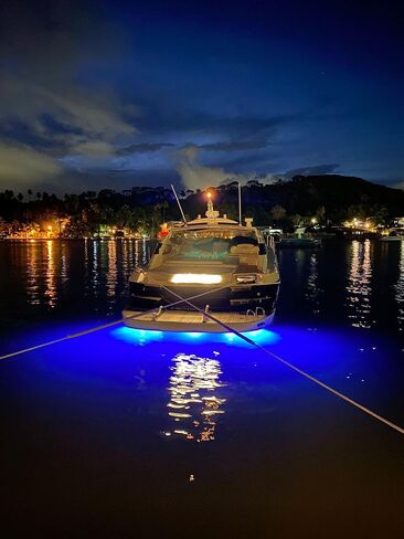 Blue COLOR Underwater boat Led Light IP68 36W 3030 42 LED 9-30V DC HIGH LumenLumen (BLUE) in Saudi Arabia