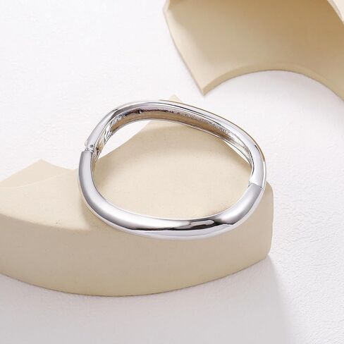 Chunky Gold Bangle Bracelet for Women,Thick Gold Plated Hinged Cuff Bangles,Arm Cuff Jewelry for Women Gifts in Saudi Arabia