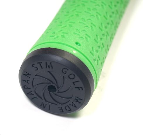 التدريب على الجولف ، مرنة الخفافيش على المسافة وتحسين التسارع والتحكم في الإيقاع مع STM Grip for Real Club Feel في اليابان in Saudi Arabia