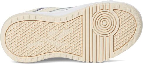 Reebok Girl's Club C Extra Sneaker in Saudi Arabia