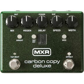 MXR Carbon Copy Deluxe Analog Delay Guitar Effects Pedal