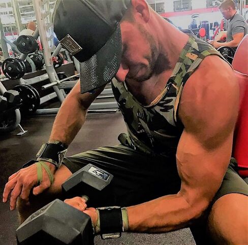 12" x 3" Weight Lifting Support Wrist Wraps, Strong Wrist Wraps, 2 Thumb Loops – Great for Weightlifting, Powerlifting, Bodybuilding, Strength & Cross-Training. in Kuwait