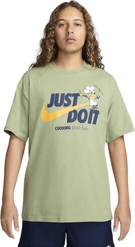 Nike Men's Sportswear Max90 Graphic T-Shirt in Saudi Arabia