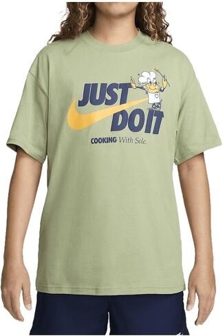 Nike Men's Sportswear Max90 Graphic T-Shirt in Saudi Arabia