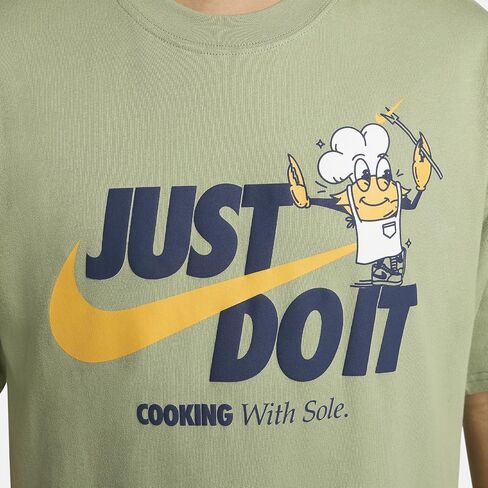 Nike Men's Sportswear Max90 Graphic T-Shirt in Saudi Arabia
