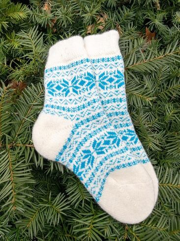 2 Pairs of Women's Wool Socks, Knit Wear for Winter, Soft and Comfortable (White-Red/White-Brown Shoe size: 10-12) in Saudi Arabia
