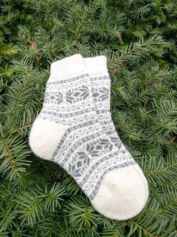 2 Pairs of Women's Wool Socks, Knit Wear for Winter, Soft and Comfortable (White-Red/White-Brown Shoe size: 10-12) in Saudi Arabia
