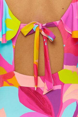 Trina Turk Women's Lilleth Shuffle One Piece Swimsuit و Grownge V-Teac و Floral Print و Suits Worming Suits in Kuwait