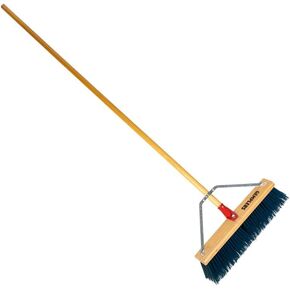 Gemplers 18" Heavy Duty Outdoor Broom