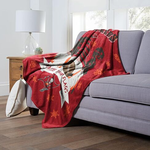 NORTHWEST NFL Tampa Bay Buccaneers Gnomie Love Silk Touch Throw Blanket، ألوان الفريق، 50 بوصة × 60 بوصة in Saudi Arabia