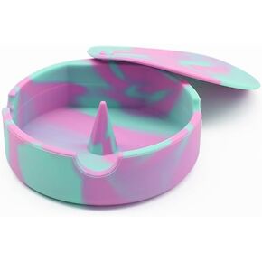 ""Stylish Silicone Ashtray with Lid: Prevents Flying Ash, Glows in the Dark, and Keeps Your Space Tidy!""
