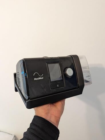 Upgraded CPAP Wall Mount Shelf Kit for AirSense 10 with Mask Hook & Hose Hanger & Bottom Hooks, Save Space, Avoids Hose Tangle, Easy Installation Black in Kuwait