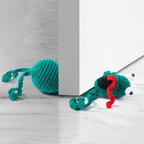 Frog Crochet Door Stop - Handmade Cute Animal Door Stoppers for Bottom of Door Funny Animal Door Stopper for Home and Office Floor Decorative Cartoon Frog Crochet Door Stop for Indoor Floor