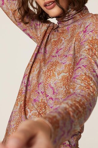 No.6 womens Scout Python Turtleneck Top Turtleneck in Saudi Arabia