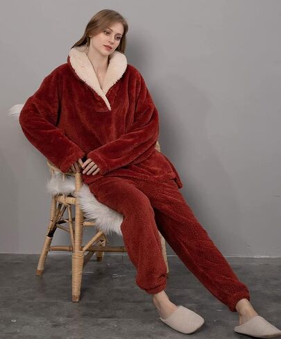 BTPEIHTD Womens Fuzzy Pajamas Set Fleece Sleepwear Pullover Oversized Top and Pants Loose Loungewear in Kuwait