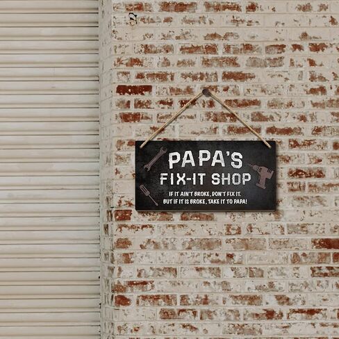 هدايا للأب، لافتة متجر Papa's Fix-it مقاس 6x12 بوصة، ديكور كهف رجل مضحك، علامات ديكور حائط المرآب القديم، هدايا للبابا، الأب، الجد، لوحة خشبية مزخرفة للجد in Saudi Arabia