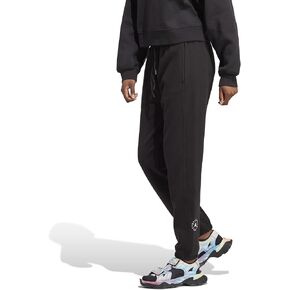 adidas Women's Regular Sweatpant Ib6860