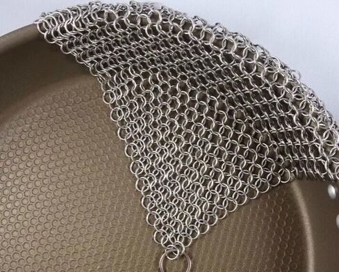 316 Stainless Steel Cast Iron Scrubber - 8 x 8 Inches Cleaner Chainmail Dish Scouring Pad for Dishwasher Cleaning - Chainmail Scrubber for cast Iron Pans - Dutch Ovens Grills in Saudi Arabia