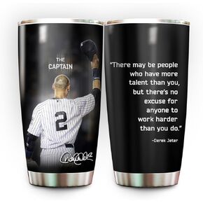 Derek New York Jeter Baseball Captain - Coffee Mug معزول مع غطاء - اقتباس تحفيزي - عيد الأم ، عيد الأب ، عيد ميلاد ، هدايا عيد الميلاد للجماهير - 20 أوقية | الفولاذ المقاوم للصدأ