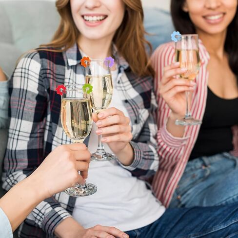 18 PCS Reusable Drink Markers, Wine Glass Charms Silicone Wine Charms for Stem Glasses Colored Glass Markers 3 Shapes Wine Glass Topper for Bar Party Champagne Flutes Cocktails Martinis Glass and Cups in Saudi Arabia