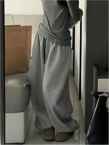 Women's Plus Size Joggers Wide Leg Drawstring Waist Sweatpants Casual Sports Pants with Pockets in Saudi Arabia