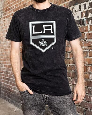Calhoun NHL Surf & Skate Men's Garment Dyed Vintage T-Shirt in Saudi Arabia