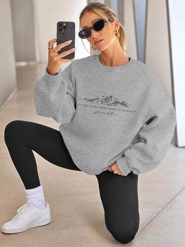 سويت شيرت مسيحي كبير الحجم للنساء: قميص ملهم بآية الكتاب المقدس بأكمام طويلة، بلوفر ديني in Kuwait