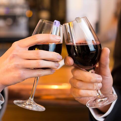 علامات مشروب سيليكون بواو 24 ألوان سحر زجاجي نبيذ علامات مشروب لصالح الشمبانيا كوكتيلات مارتينيس ، لوازم حفلة عيد ميلاد المآدب البار in Kuwait