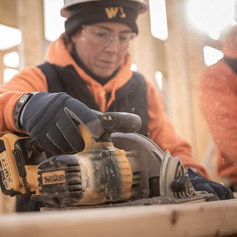 ويلز لامونت للنساء المعزولات المعزولة بالماء القفازات الشتوية الشتوية ، كبيرة (7809L) in Kuwait